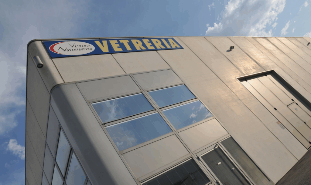 Vetreria Noventa Vetro: il vetro su misura adatto per ogni tua aspettativa